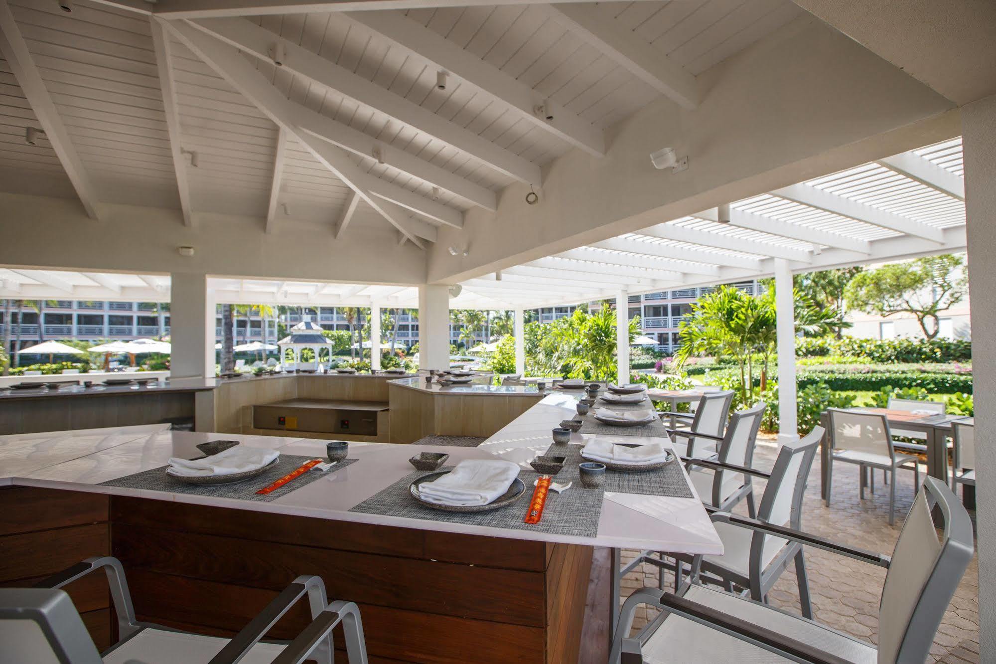 Ocean Club West Resort Grace Bay Dış mekan fotoğraf
